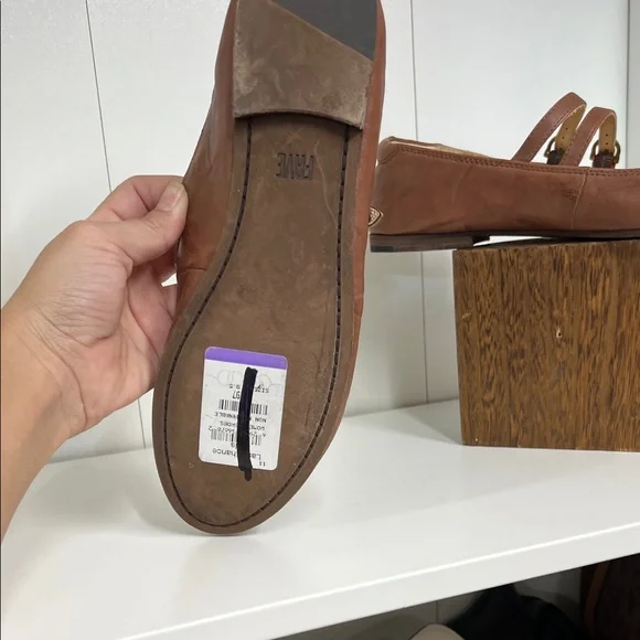 🔥🔥 FRYE Carson Mary Jane flat brand new women size 9.5 - Picture 6 of 10